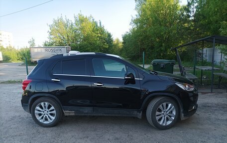 Chevrolet Tracker III, 2019 год, 3 000 000 рублей, 3 фотография