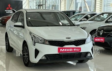 KIA Rio IV, 2020 год, 1 380 000 рублей, 3 фотография