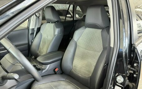Toyota RAV4, 2024 год, 3 900 000 рублей, 15 фотография