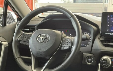 Toyota RAV4, 2024 год, 3 900 000 рублей, 17 фотография