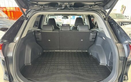 Toyota RAV4, 2024 год, 3 900 000 рублей, 34 фотография