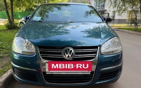 Volkswagen Jetta VI, 2009 год, 400 000 рублей, 2 фотография
