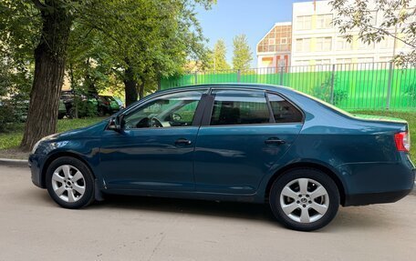 Volkswagen Jetta VI, 2009 год, 400 000 рублей, 4 фотография