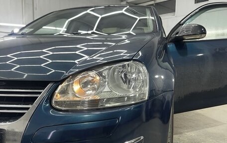 Volkswagen Jetta VI, 2009 год, 400 000 рублей, 16 фотография