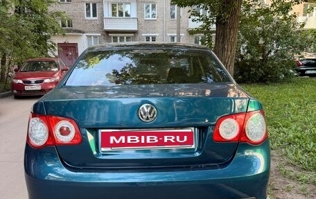 Volkswagen Jetta VI, 2009 год, 400 000 рублей, 5 фотография