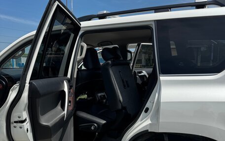 Toyota Land Cruiser Prado 150 рестайлинг 2, 2010 год, 3 450 000 рублей, 8 фотография