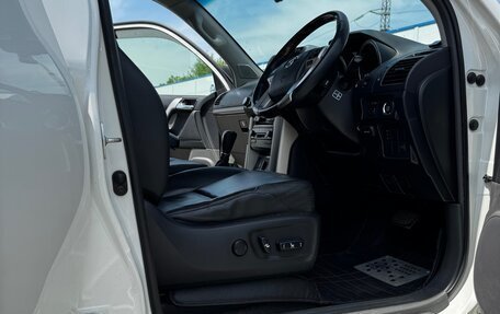 Toyota Land Cruiser Prado 150 рестайлинг 2, 2010 год, 3 450 000 рублей, 16 фотография