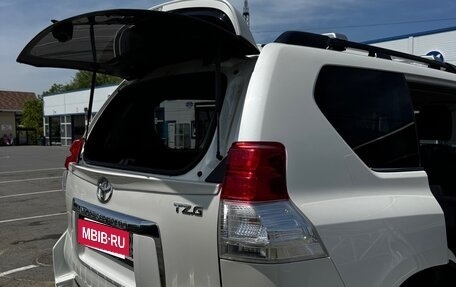 Toyota Land Cruiser Prado 150 рестайлинг 2, 2010 год, 3 450 000 рублей, 7 фотография
