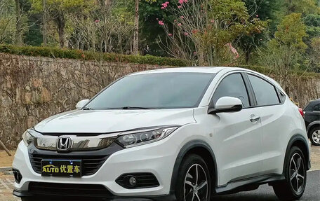 Honda Vezel, 2022 год, 1 450 000 рублей, 3 фотография