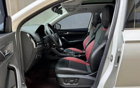 Skoda Karoq I, 2022 год, 1 650 004 рублей, 9 фотография