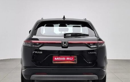 Honda Vezel, 2023 год, 1 590 000 рублей, 4 фотография