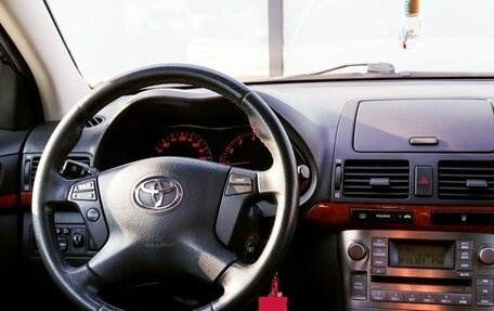 Toyota Avensis III рестайлинг, 2007 год, 865 000 рублей, 19 фотография