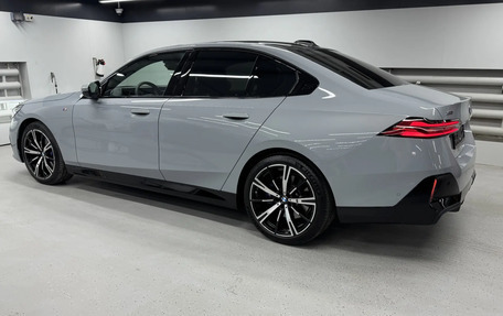 BMW 5 серия, 2025 год, 7 990 000 рублей, 6 фотография