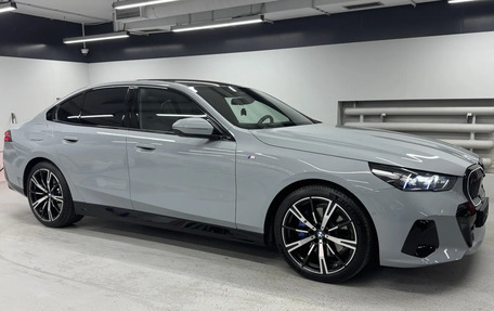 BMW 5 серия, 2025 год, 7 990 000 рублей, 7 фотография