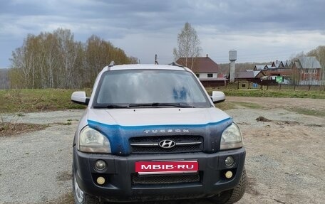 Hyundai Tucson III, 2005 год, 750 000 рублей, 1 фотография