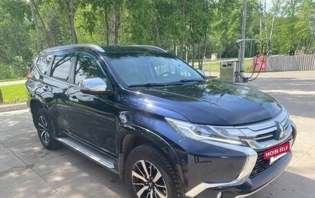Mitsubishi Pajero Sport III рестайлинг, 2018 год, 3 050 000 рублей, 3 фотография