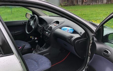 Peugeot 206, 2001 год, 135 000 рублей, 9 фотография