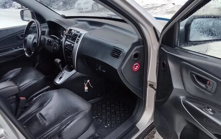 Hyundai Tucson III, 2005 год, 750 000 рублей, 3 фотография