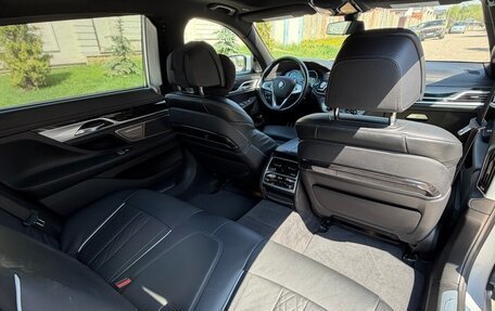 BMW 7 серия, 2019 год, 4 300 000 рублей, 9 фотография
