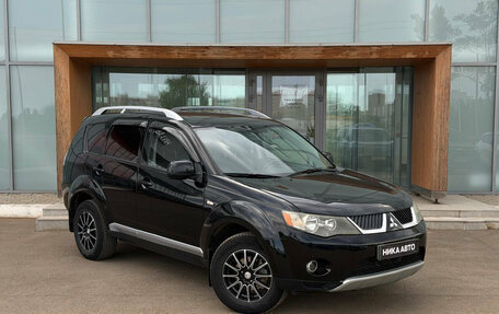 Mitsubishi Outlander III рестайлинг 3, 2007 год, 890 000 рублей, 2 фотография