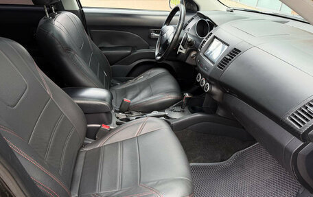 Mitsubishi Outlander III рестайлинг 3, 2007 год, 890 000 рублей, 14 фотография