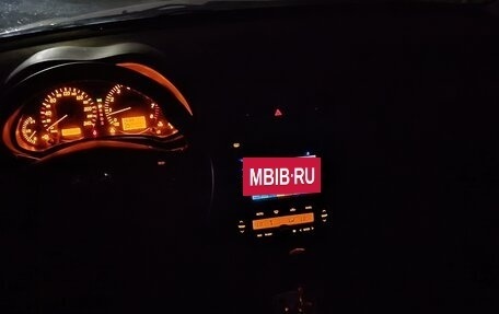 Toyota Avensis III рестайлинг, 2007 год, 795 000 рублей, 29 фотография