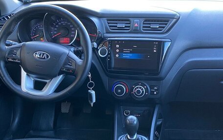KIA Rio III рестайлинг, 2013 год, 680 000 рублей, 11 фотография