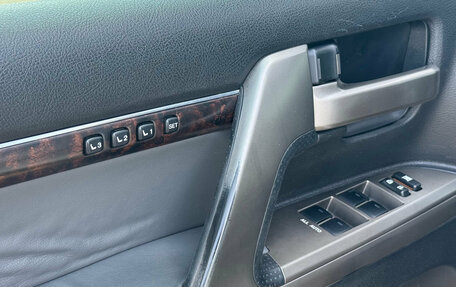 Toyota Land Cruiser 200, 2008 год, 2 940 000 рублей, 13 фотография
