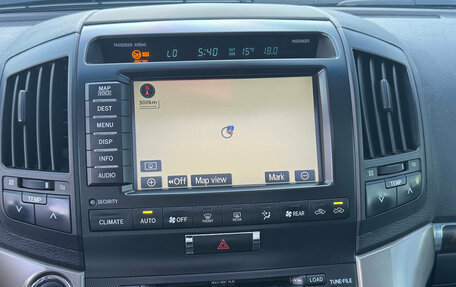 Toyota Land Cruiser 200, 2008 год, 2 940 000 рублей, 17 фотография