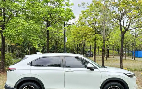 Honda Vezel, 2023 год, 1 800 000 рублей, 7 фотография