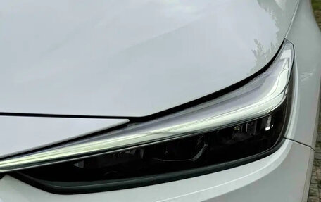 Honda Vezel, 2023 год, 1 800 000 рублей, 19 фотография