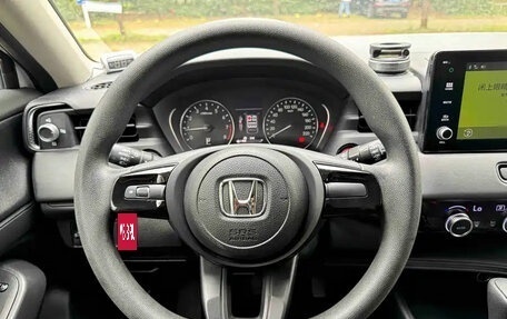 Honda Vezel, 2023 год, 1 800 000 рублей, 13 фотография