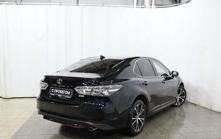Toyota Camry, 2020 год, 3 299 000 рублей, 4 фотография