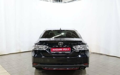 Toyota Camry, 2020 год, 3 299 000 рублей, 5 фотография