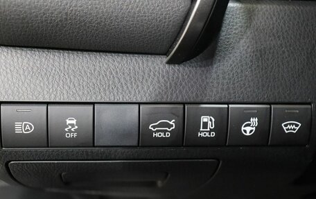 Toyota Camry, 2020 год, 3 299 000 рублей, 13 фотография