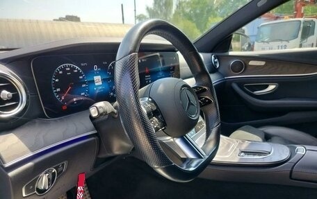 Mercedes-Benz E-Класс, 2022 год, 5 300 000 рублей, 6 фотография