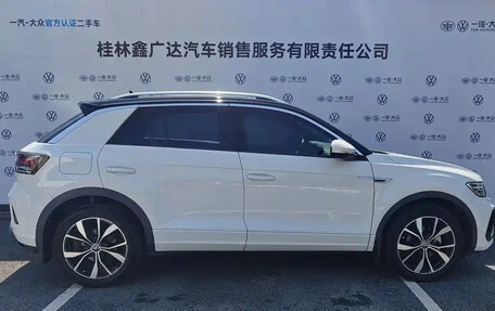 Volkswagen T-Roc I, 2023 год, 1 427 000 рублей, 4 фотография