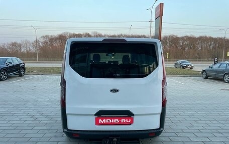 Ford Tourneo Custom I рестайлинг, 2013 год, 1 390 000 рублей, 6 фотография