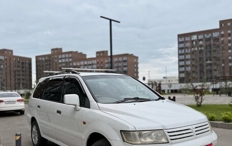 Mitsubishi Chariot III, 2000 год, 520 000 рублей, 1 фотография