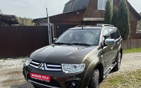 Mitsubishi Pajero Sport II рестайлинг, 2014 год, 1 380 000 рублей, 1 фотография
