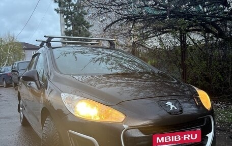 Peugeot 308 II, 2011 год, 350 000 рублей, 2 фотография