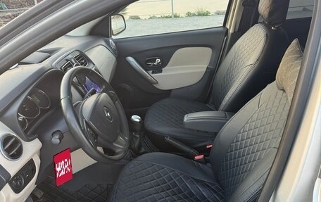 Renault Logan II, 2014 год, 590 000 рублей, 19 фотография