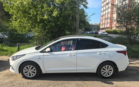 Hyundai Solaris II рестайлинг, 2019 год, 1 100 000 рублей, 5 фотография
