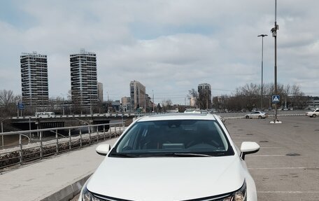 Toyota Corolla, 2023 год, 1 300 000 рублей, 2 фотография