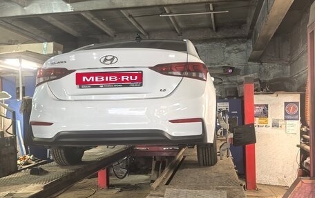 Hyundai Solaris II рестайлинг, 2019 год, 1 100 000 рублей, 8 фотография