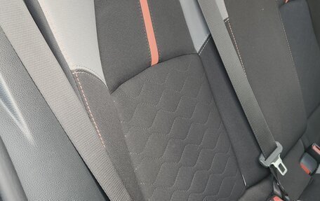 Toyota Corolla, 2023 год, 1 300 000 рублей, 15 фотография