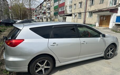 Toyota Caldina, 2003 год, 650 000 рублей, 2 фотография