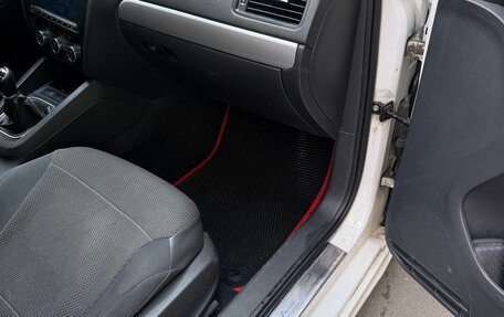 Volkswagen Jetta VI, 2012 год, 900 000 рублей, 5 фотография