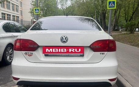 Volkswagen Jetta VI, 2012 год, 900 000 рублей, 13 фотография