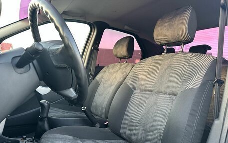Renault Logan I, 2010 год, 599 000 рублей, 17 фотография